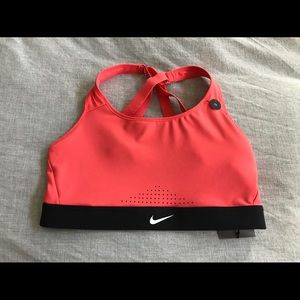 Nike sports bra, size M
